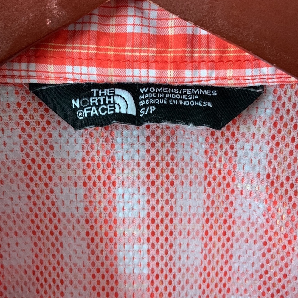 North Face Red Orange & White Plaid Short Sleeve Hiking Top - Picture 2 of 7